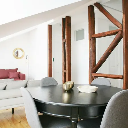 Tejo90 - Penthouse By The River Apartment
